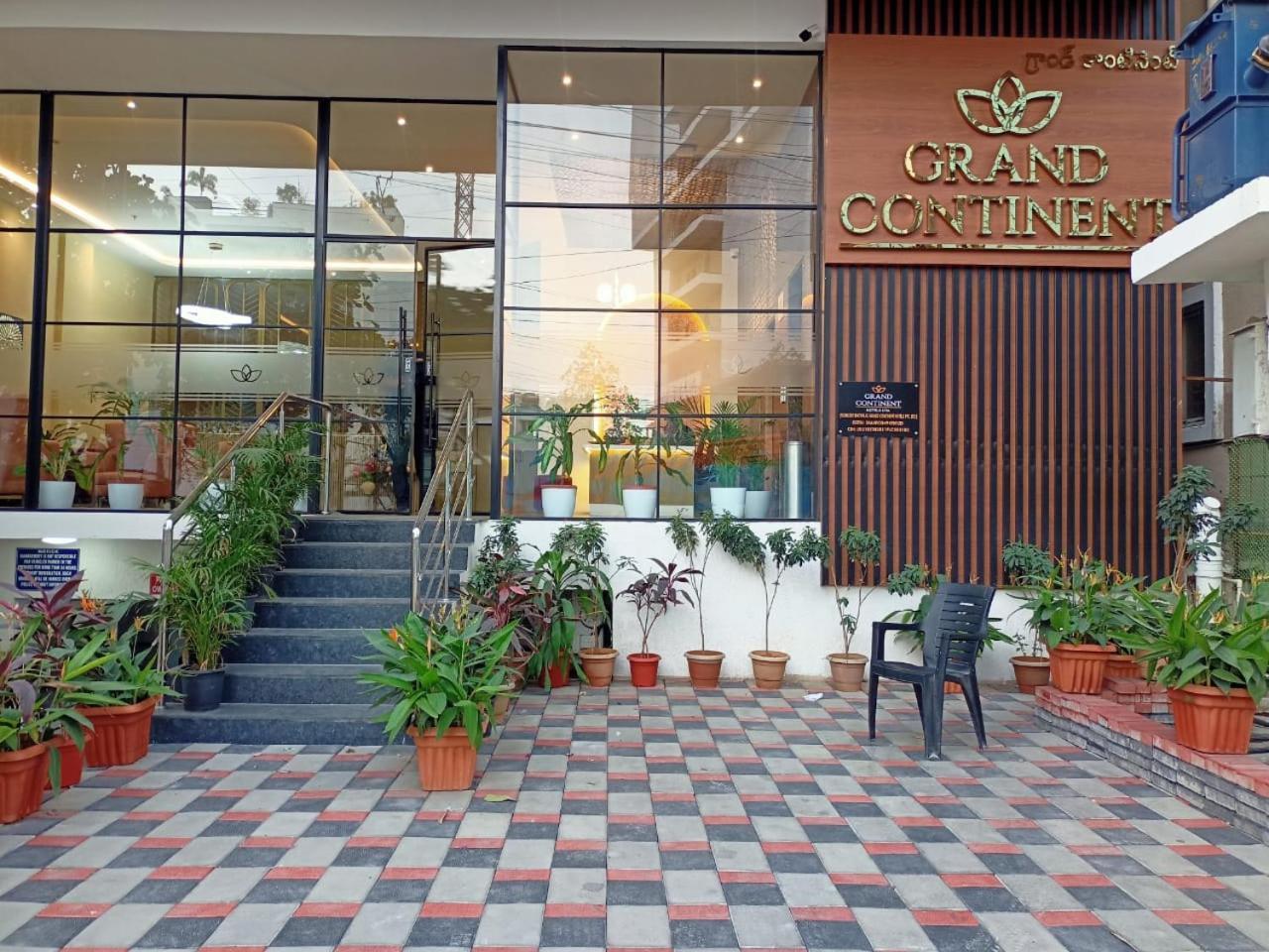 Grand Continent Hotel Gachibowli Near Us Consulate Exterior foto